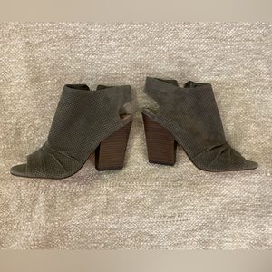 Vince camuto heel booties
